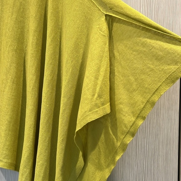 J. Jill | Linen Blend Tasseled Poncho Sweater‎ | Citron Chartreuse | One Size - Picture 5 of 12